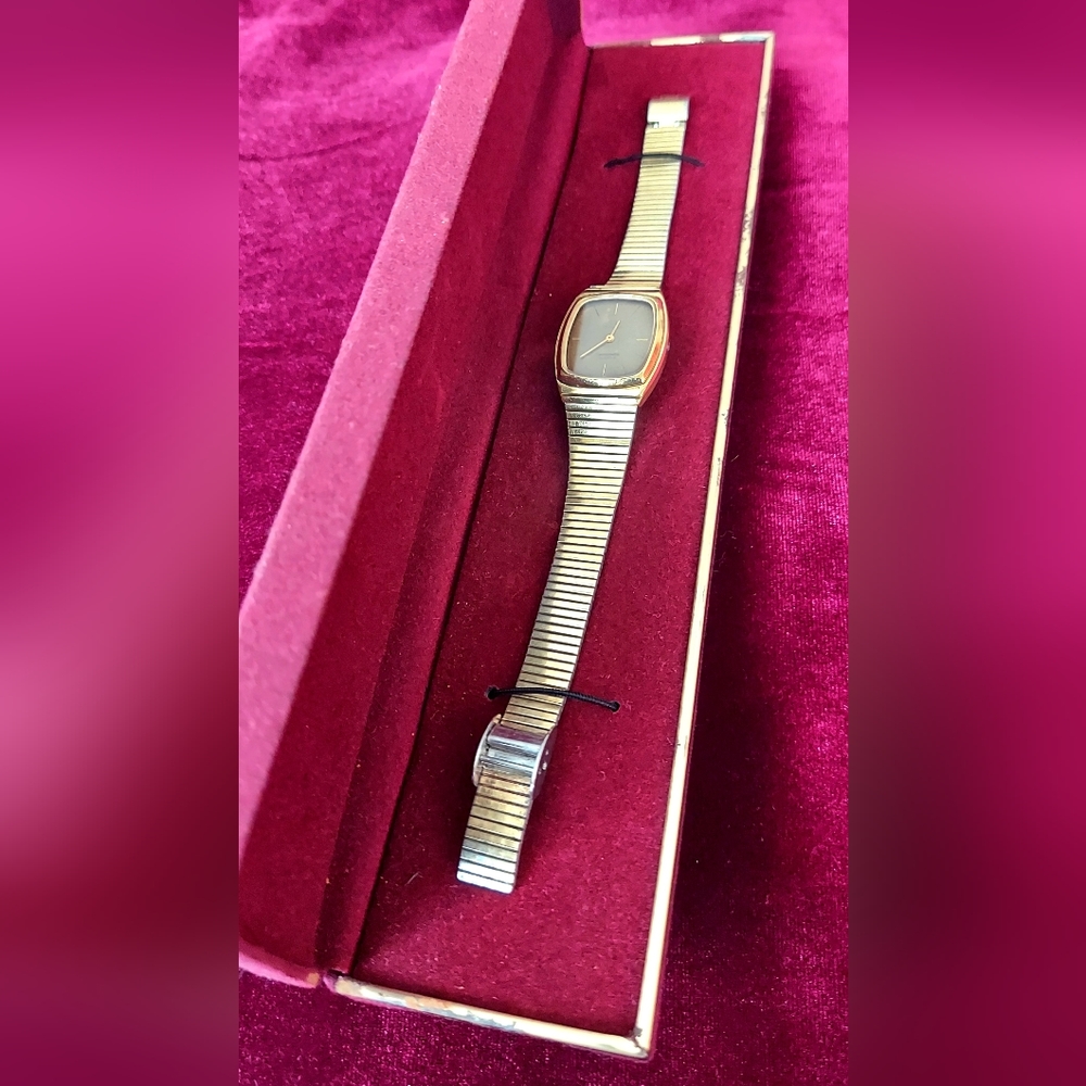 Omega Seamaster Gold Filled Women's Quartz Watch